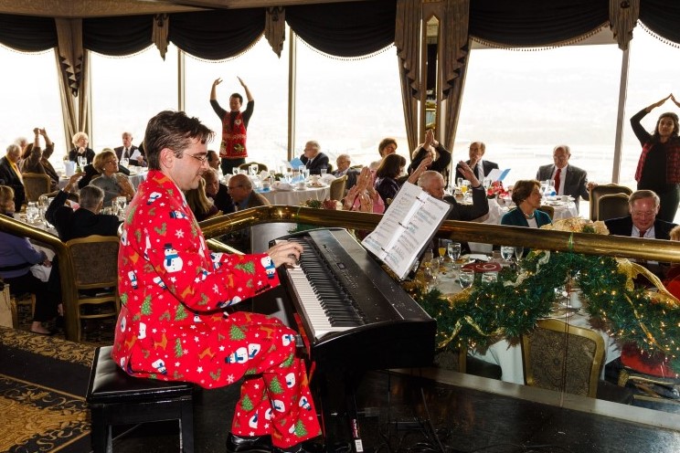 Photo from the 2015 FRIENDS of Pittsburgh Opera Holiday Party