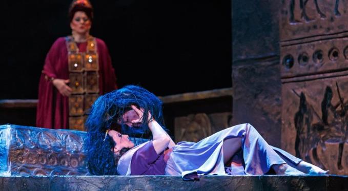 Salome (Patricia Racette) with the severed head of John the Baptist. Photo by David Bachman.