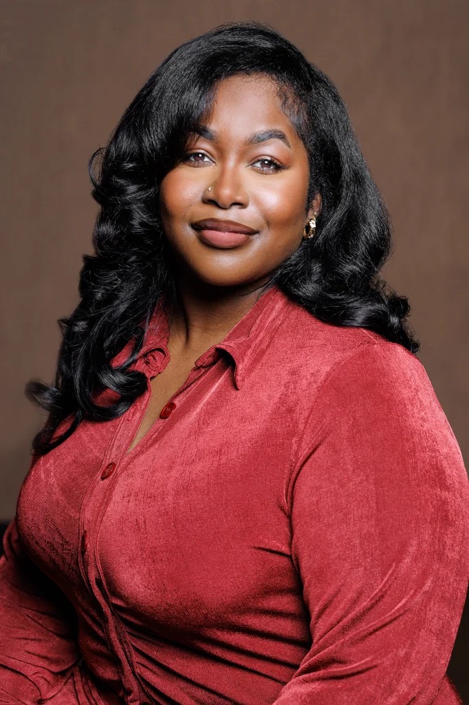 Lauryn Davis Headshot