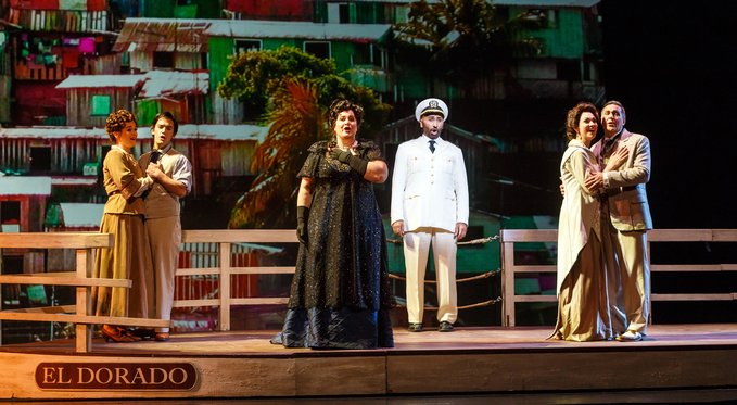 Florencia en el Amazonas production photo