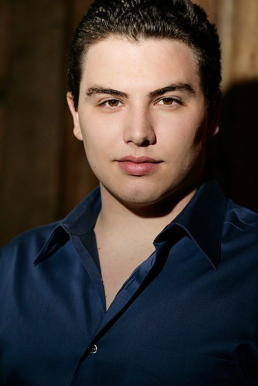 Eric Ferring plays Gastone de Letorieres